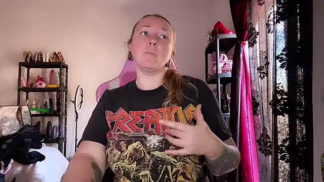 kisicaxx online show from 02-25-26, 02:17