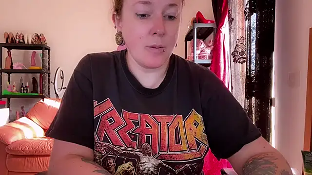 kisicaxx online show from 11-02-25, 07:24