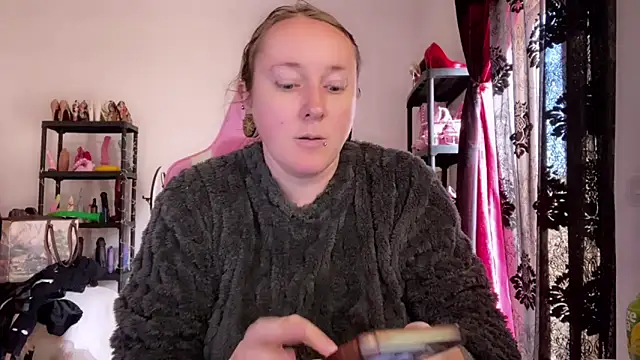 kisicaxx online show from 02-26-26, 11:54