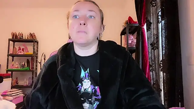 kisicaxx online show from 12-04-25, 11:42