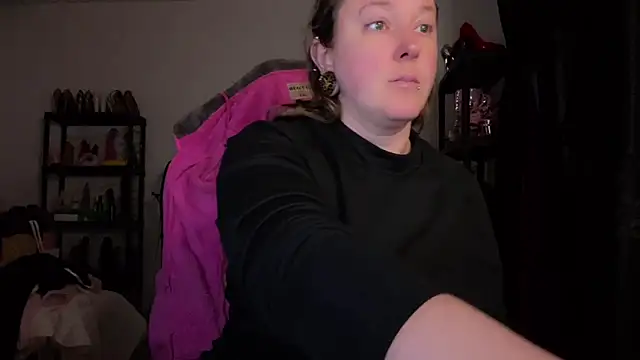 kisicaxx online show from 02-01-26, 05:00