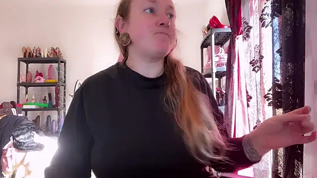 kisicaxx online show from 02-19-26, 08:11