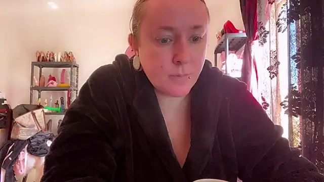 kisicaxx online show from 02-24-26, 09:21