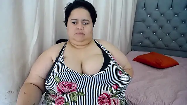 hotlesby4uxxx online show from 12-06-24, 10:46