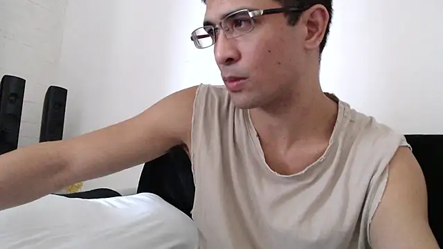 Snapshot of SebastianReiss chatting on 03-06-25, 07:47 SebastianReiss online show from 03-06-25, 07:47