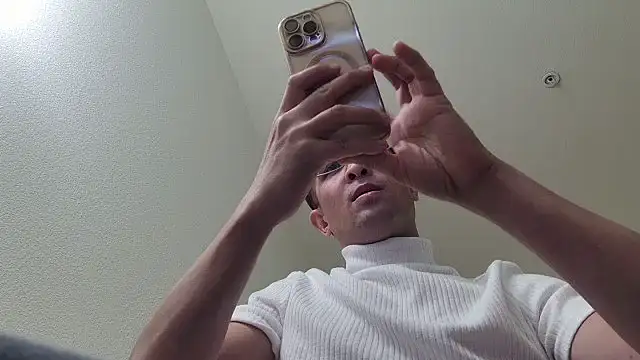 SebastianReiss online show from 06-17-26, 04:45