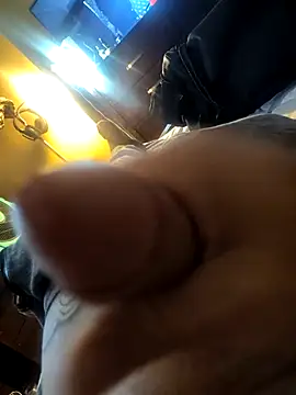 Snapshot of jayc508 chatting on 10-17-25, 02:52 jayc508 online show from 10-17-25, 02:52