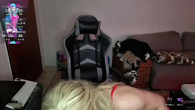 kimberjames84 online show from 11-17-25, 09:52