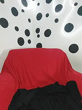 Snapshot of missmelissa_ chatting on 05-29-26, 03:01 missmelissa online show from 05-29-26, 03:01