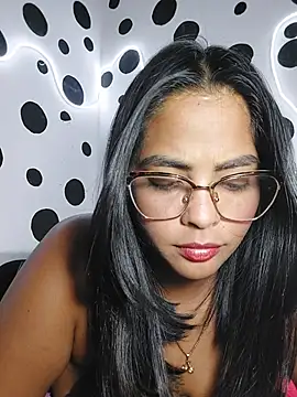 Snapshot of missmelissa_ chatting on 06-19-26, 02:39 missmelissa online show from 06-19-26, 02:39
