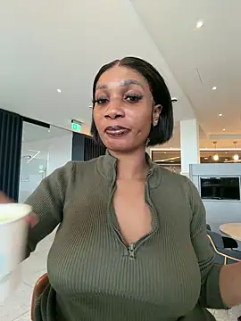   Nessa   online show from 04-12-26, 11:35