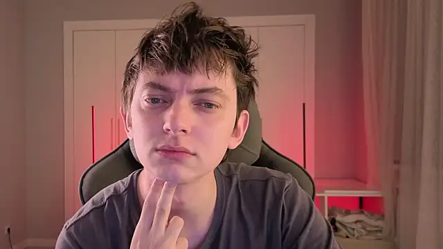 pjatteryd online show from 04-15-26, 06:01