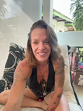 mommyselenafit  online show from 03-21-26, 06:47