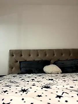 IrisBlues online show from 11-24-25, 05:24