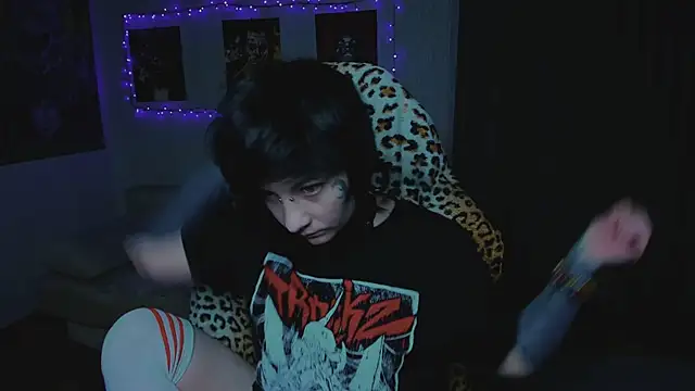 acid trip1l online show from 10-31-25, 08:05