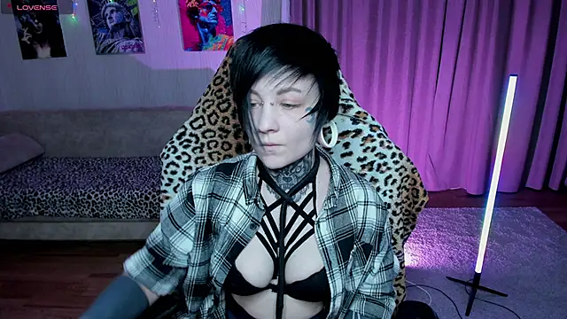 Snapshot of acid_trip1l chatting on 03-19-25, 08:00 acid trip1l online show from 03-19-25, 08:00