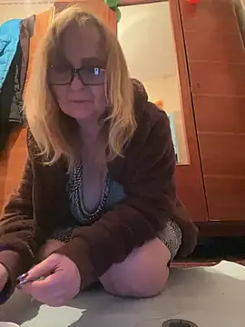 Snapshot of Irina2909@xh chatting on 02-21-26, 12:23 Irina2909xh online show from 02-21-26, 12:23