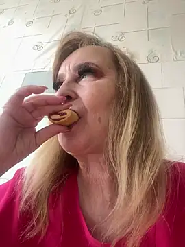 Snapshot of Irina2909@xh chatting on 02-16-26, 11:20 Irina2909xh online show from 02-16-26, 11:20