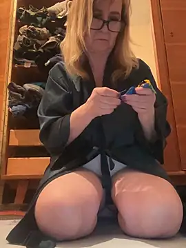 Irina2909xh online show from 03-08-26, 02:04