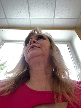 Snapshot of Irina2909@xh chatting on 02-12-26, 09:53 Irina2909xh online show from 02-12-26, 09:53