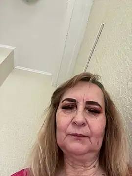 Snapshot of Irina2909@xh chatting on 03-03-26, 11:17 Irina2909xh online show from 03-03-26, 11:17