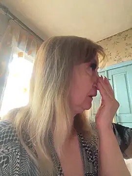 Snapshot of Irina2909@xh chatting on 02-15-26, 08:46 Irina2909xh online show from 02-15-26, 08:46