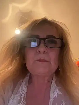 Irina2909xh online show from 04-03-26, 06:47