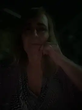 Snapshot of Irina2909@xh chatting on 12-03-25, 05:01 Irina2909xh online show from 12-03-25, 05:01