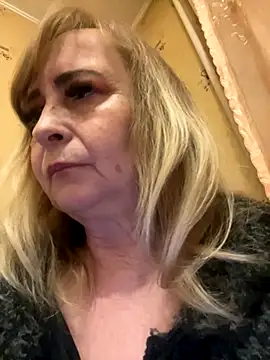 Snapshot of Irina2909@xh chatting on 11-04-25, 11:08 Irina2909xh online show from 11-04-25, 11:08