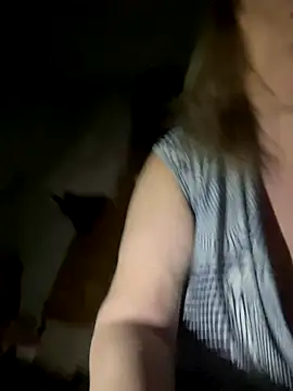 Snapshot of Irina2909@xh chatting on 12-14-25, 09:09 Irina2909xh online show from 12-14-25, 09:09