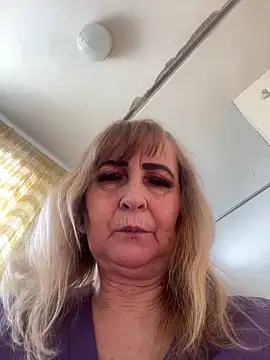 Snapshot of Irina2909@xh chatting on 01-16-26, 12:09 Irina2909xh online show from 01-16-26, 12:09