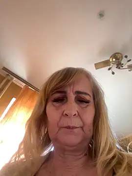 Snapshot of Irina2909@xh chatting on 10-27-25, 11:22 Irina2909xh online show from 10-27-25, 11:22