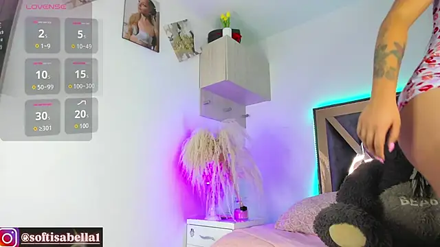 hollyprincess 2 online show from 10-05-25, 09:11