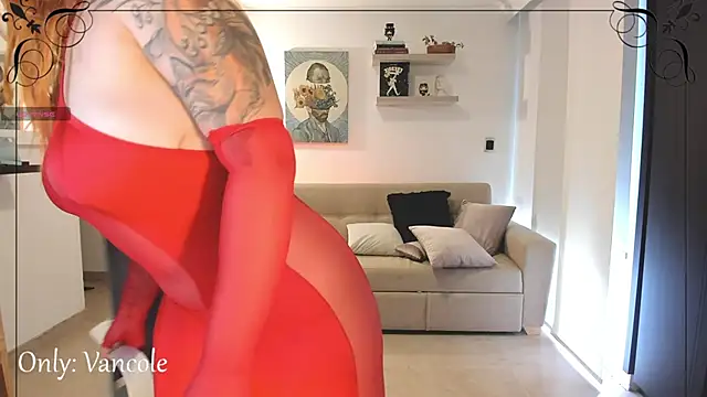 Snapshot of Tulipa_ chatting on 11-09-25, 07:07 Tulipa online show from 11-09-25, 07:07