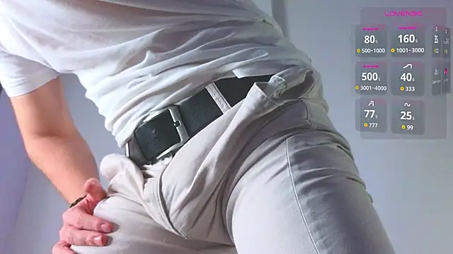 S3Xyes online show from 11-21-25, 04:06