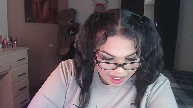 kami hot ts online show from 03-17-26, 05:10