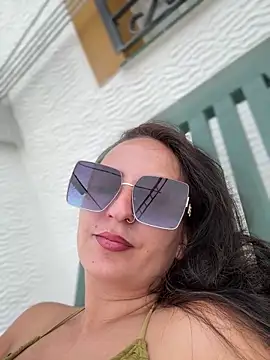 Snapshot of itsCassie chatting on 10-07-25, 09:54 itsCassie online show from 10-07-25, 09:54