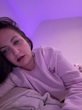 Snapshot of itsCassie chatting on 02-17-26, 09:23 itsCassie online show from 02-17-26, 09:23