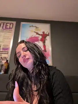 Snapshot of itsCassie chatting on 02-28-25, 09:55 itsCassie online show from 02-28-25, 09:55