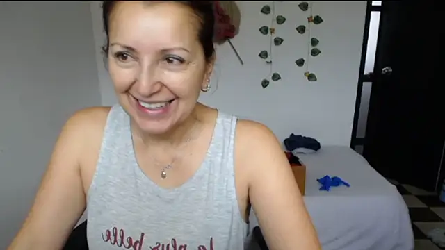 Sofi 5249  online show from 07-21-26, 03:35