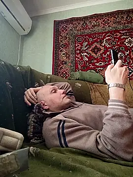 Sam Colt online show from 04-12-26, 06:05