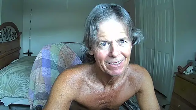Snapshot of nakeedcowboi65 chatting on 06-07-26, 10:15 nakeedcowboi65 online show from 06-07-26, 10:15