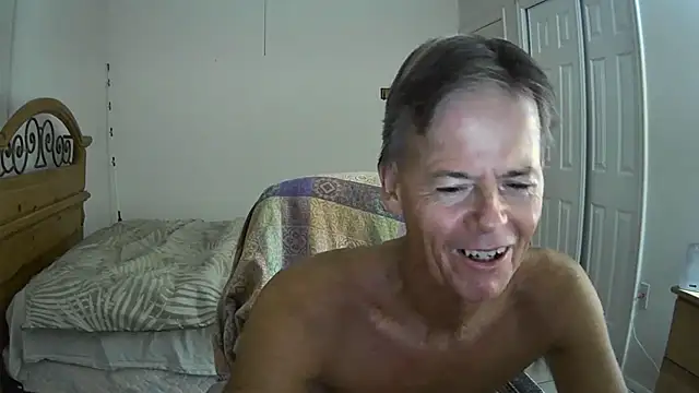 Snapshot of nakeedcowboi65 chatting on 09-28-25, 05:47 nakeedcowboi65 online show from 09-28-25, 05:47