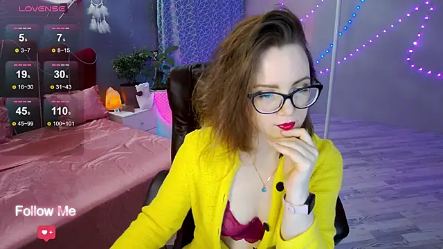 Snapshot of AngelaWhiti chatting on 02-12-25, 03:49 AngelaWhiti online show from 02-12-25, 03:49