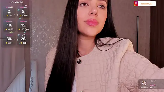 Snapshot of salome__11 chatting on 03-18-25, 03:45 salome  11 online show from 03-18-25, 03:45