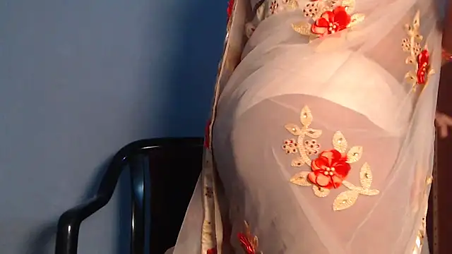 Snapshot of naughtyboobs38dd chatting on 03-14-25, 03:58 naughtyboobs38dd online show from 03-14-25, 03:58