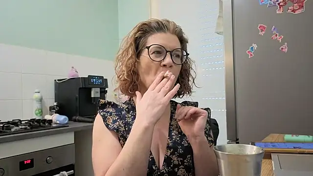 Snapshot of jennylovence chatting on 03-19-26, 08:03 jennylovence online show from 03-19-26, 08:03