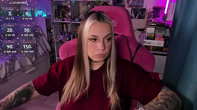 ChloeKohaku online show from 11-23-25, 06:34