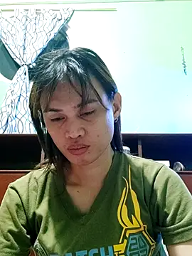 QueenSoreal online show from 02-26-26, 04:29