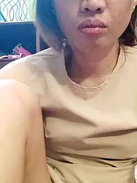 QueenSoreal online show from 03-30-26, 02:02